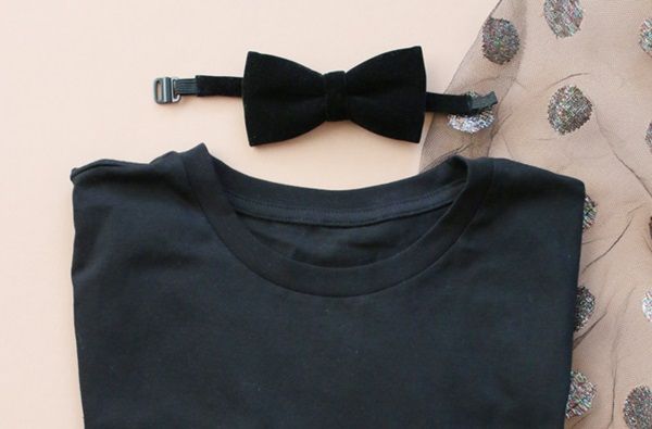Làm mới áo phông đen thành áo lưới siêu sexy cho bạn nữ