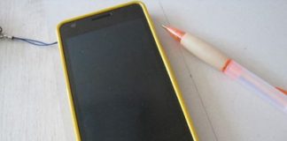 Cách làm bao điện thoại handmade que kem bằng vải nỉ