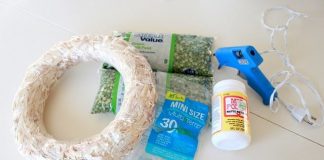 Cách làm vòng nguyệt quế đỗ xanh độc đáo