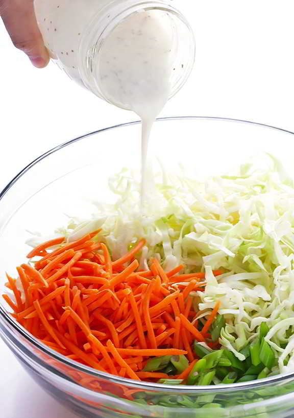 Mát lịm người với cách làm salad rau trộn sữa chua