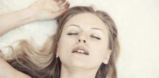 Khai quật cách quan hệ bằng tay cho nàng lên đỉnh dễ dàng