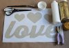 Tự tay tạo banner chữ love lấp lánh để trang trí nhà