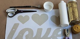 Tự tay tạo banner chữ love lấp lánh để trang trí nhà