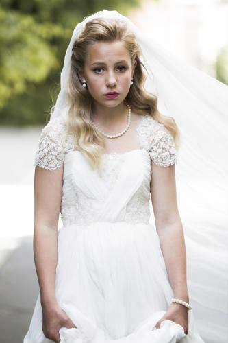 Sự thật về đám cưới của cô dâu 12 tuổi