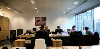 Cách bố trí văn phòng để công việc phát đạt