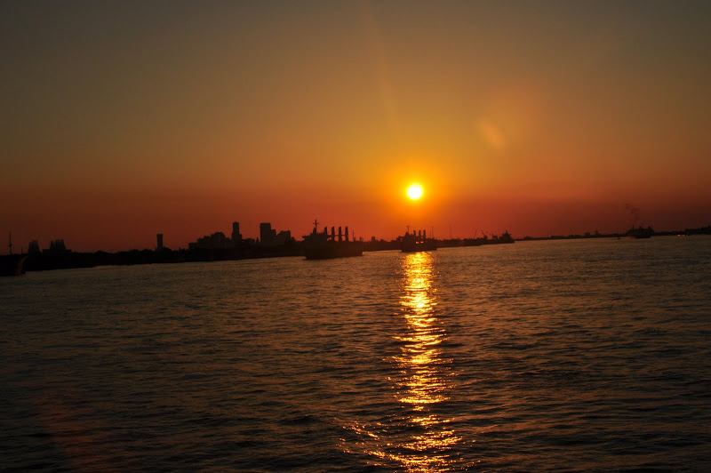 Ngắm mặt trời lặn ở New Orleans