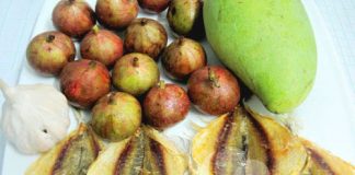 Hướng dẫn làm gỏi sung khô cá chỉ vàng