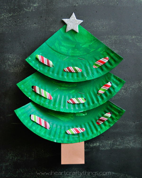 Tự làm cây thông xinh xắn từ đĩa giấy đón Giáng sinh