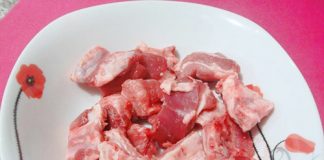 Sườn chiên gừng ớt cay cay ngày lạnh