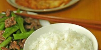 Cách ăn uống để phòng tránh bệnh trong mùa mưa bão