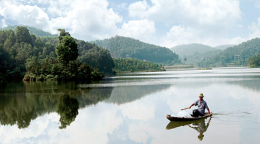 Hồ Khởn – Điểm du lịch sinh thái ở Tuyên Quang