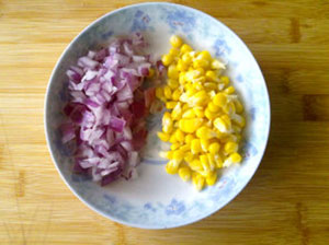 Cách làm salad cá ngừ chống cháy cho ngày bận rộn