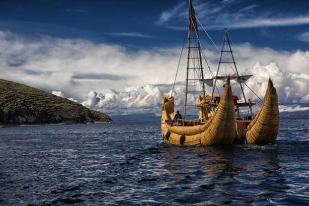 Sững sờ vẻ đẹp Reed Boat ở hồ Titicaca