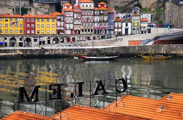 Thăm Cais da Ribeira linh hồn của Porto