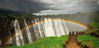 Thác cầu vồng đẹp hút hồn ở Zimbabwe
