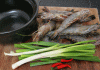 Tôm rim nồi đất ngon cơm