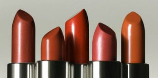 Bí quyết chọn son môi phù hợp và quyến rũ