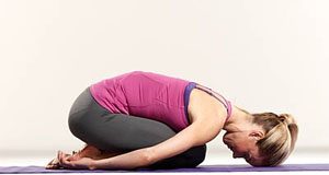 Bài tập yoga giúp giảm đau, tăng ham muốn