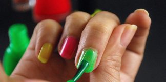 Hướng dẫn 2 kiểu vẽ móng tay đậm chất Halloween - 1