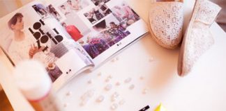 Giày handmade mang phong cách Chanel cực hot diện Tết