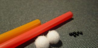 Cách làm hình nộm người tuyết trang trí đồ uống Giáng sinh