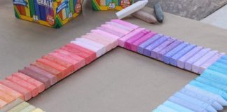 Làm khung ảnh cho bé kỷ niệm ngày đầu tiên đến trường