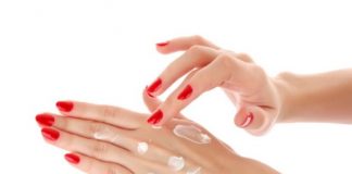 Giữ mãi sự trẻ trung cho đôi tay  - 1