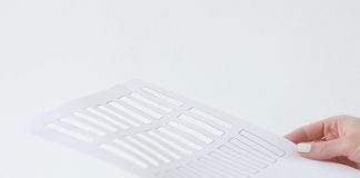 Biến tấu lạ mắt cho quần soóc da - 1