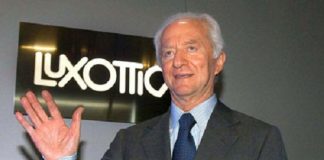 Ông chủ tặng hơn 200 tỷ cho nhân viên nhân dịp sinh nhật gây sốt