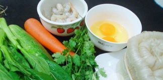 Bánh đa xào thập cẩm cuối tuần
