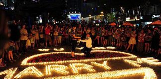 Bị tôi từ chối, bạn trai quay sang cầu hôn bạn thân