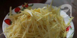 Cách làm gỏi xoài chua cay