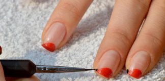 Cach ve mong tay dep voi hoa tiet bo rua sieu xinh 