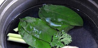 Cách nấu canh nấm Tom Yum ấm bụng ngày đông