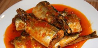 Cách làm cá nục sốt cà chua giản dị, ngon cơm