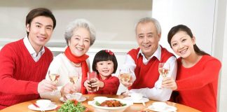 Những lợi ích sức khỏe từ bữa cơm gia đình