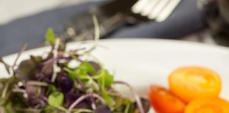 Cách làm bò bít tết ngon mềm, chuẩn như đầu bếp