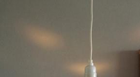 Những kiểu đèn lạ tái chế từ đồ cũ