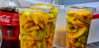 Cách làm xoài lắc đúng điệu Sài Gòn ăn một lần ghiền mãi