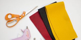 Mẹ đã biết cách làm kẹp tóc hình mặt cười cho bé chưa?