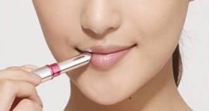 6 bước trang điểm môi với son màu cam tươi tắn