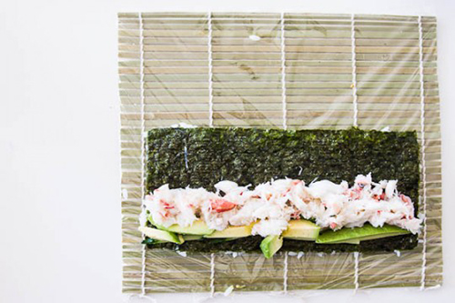 Sushi cuộn kiểu California mới lạ