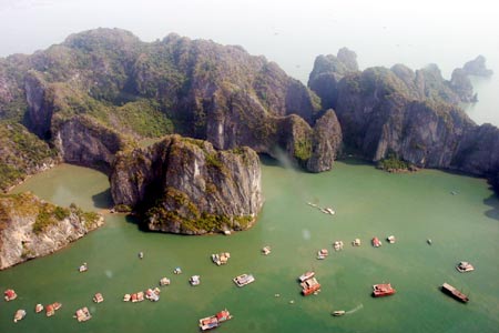 Vì sao Việt Nam hấp dẫn khách nước ngoài?