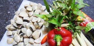 Cách làm ngao xào sả ớt đậm đà, cay cay ăn không ngấy