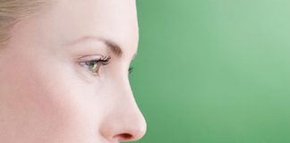 Đoán bệnh qua những đặc điểm bất thường của lưỡi - 1