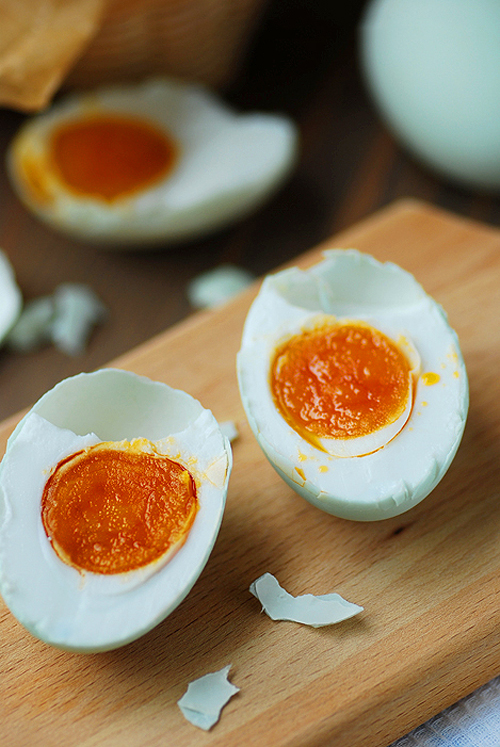 Cách làm trứng vịt muối vừa ngon vừa đơn giản