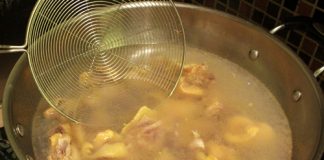 Cách nấu súp gà ngon mê mẩn không thể chối từ