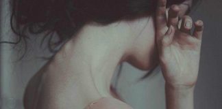 Anh đã có vợ nhưng vẫn lừa cưới tôi