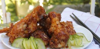 Hướng dẫn làm món cánh gà rán giòn sốt sa tế