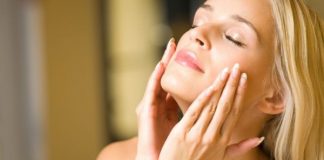 Mẹo hay để có được làn da rạng rỡ mỗi sáng